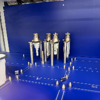 Eppendorf epMotion 5075 Liquid Handler image 2
